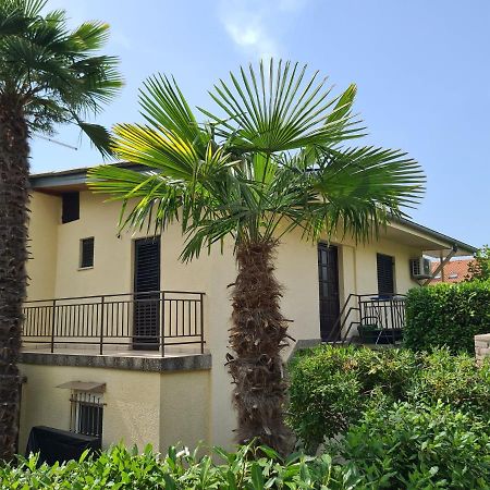 Apartman Tamy Malinska Luaran gambar